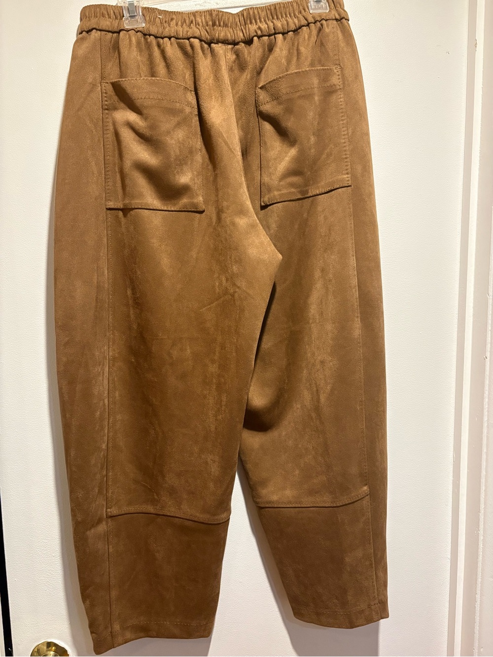 Max Studio Women's Faux Suede Elastic-Waist Pants in Warm Brown - Picture 2 of 5